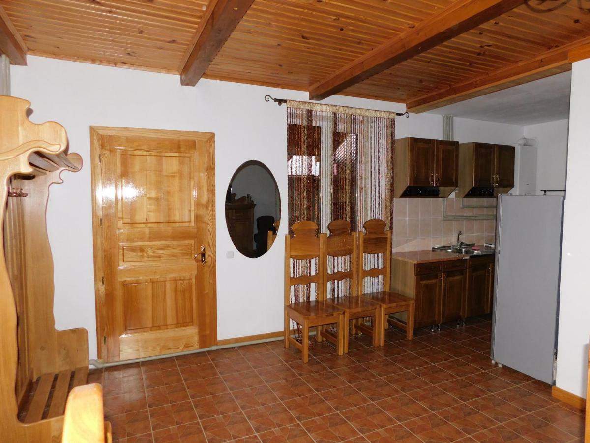 ياريمتشي Glanz Cottage المظهر الخارجي الصورة